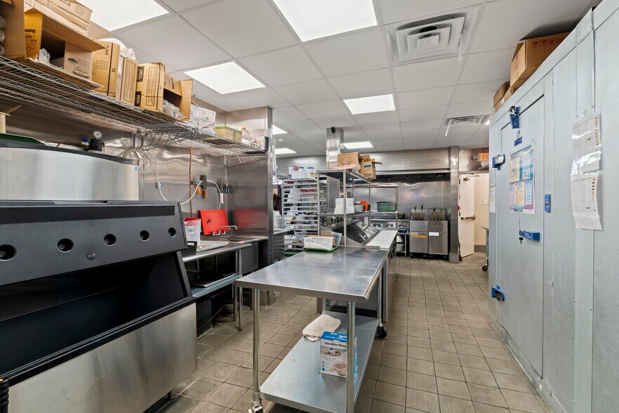 More Photos Of 1627 E Passyunk Ave, Philadelphia Storefront Retail Residential For Sale