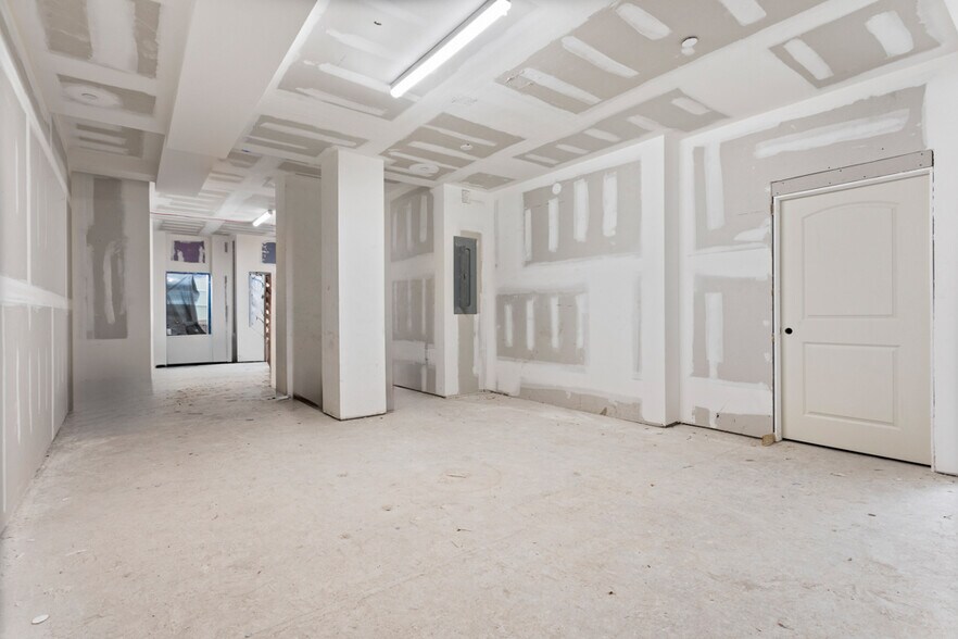 More Photos Of 170 Marcy Ave, Brooklyn Apartments For Lease