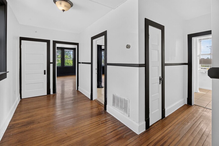 More Photos Of 4802 Rhode Island Ave, Hyattsville Unknown For Lease