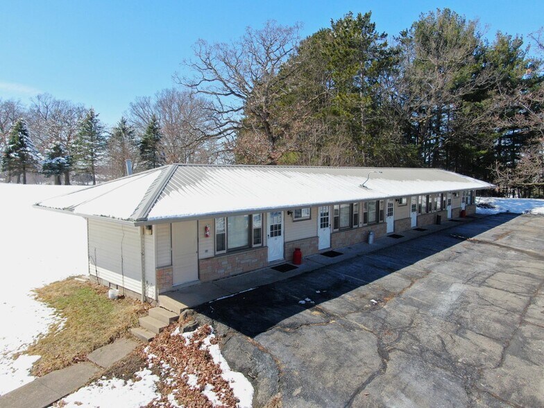 More Photos Of S5539 Us Hwy 14, Viroqua Hotel For Sale