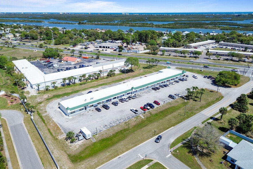 More Photos Of 2120 S Ridgewood Ave, Edgewater Unknown For Lease