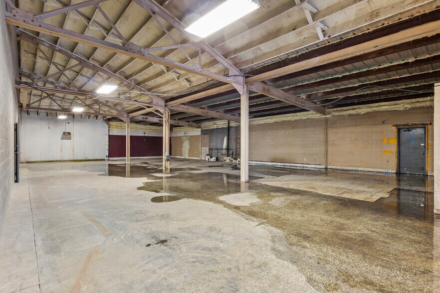More Photos Of 101 Hi Lane Dr, Richmond Industrial For Sale
