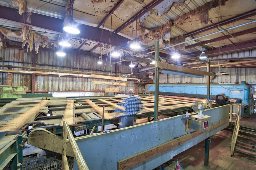 More Photos Of 98 US Highway 101 Hwy, Hoquiam Lumberyard For Sale