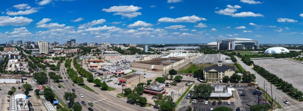 More Photos Of 1055 McNee Rd, Houston Hotel For Sale