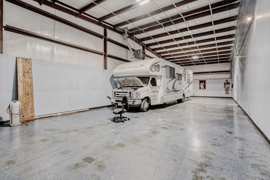 More Photos Of 8681 Rosemary St, Commerce City Warehouse For Sale