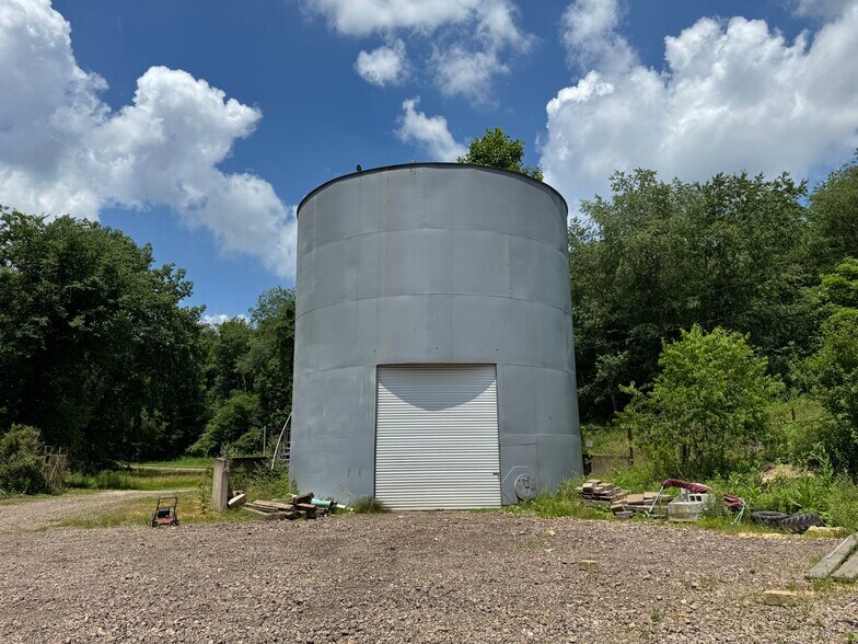 More Photos Of 1157 Hope Rd NW, Mineral City Contractor Storage Yard For Sale