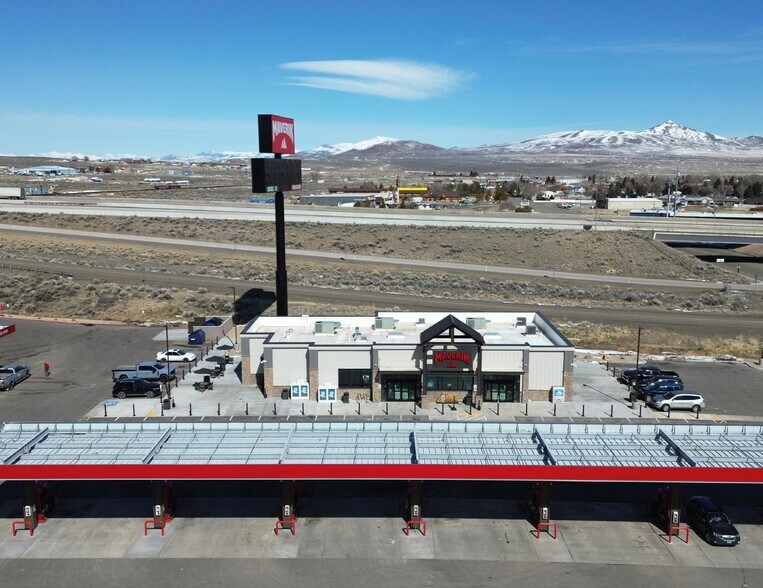 More Photos Of 447 Ventosa st, Wells Convenience Store For Sale