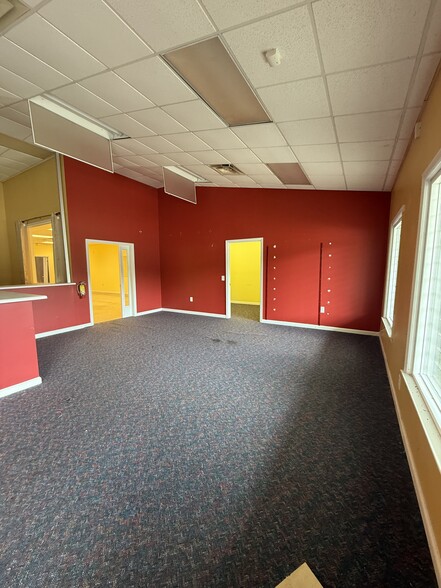 More Photos Of 3773 Northside Dr, Macon-Bibb Freestanding For Sale