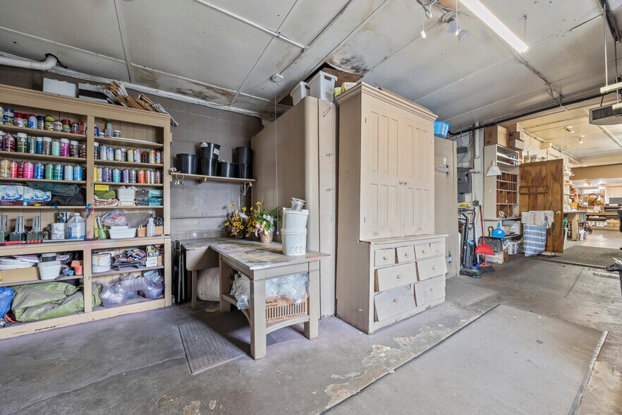 More Photos Of 225 S Sandusky Ave, Bucyrus Storefront Retail Residential For Sale