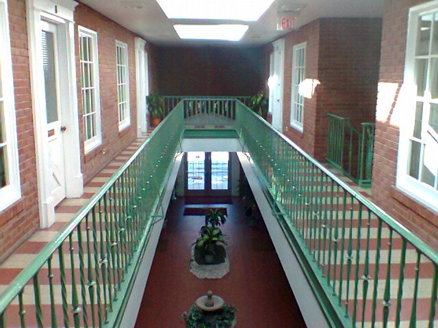 More Photos Of 711 South Blvd, Oak Park Office Residential For Lease