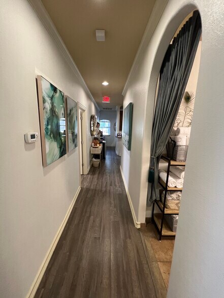 More Photos Of 2800 William D Tate Ave, Grapevine Medical For Lease