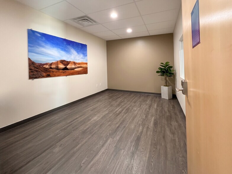 More Photos Of 1471 W 1250 S, Orem Research And Development For Lease