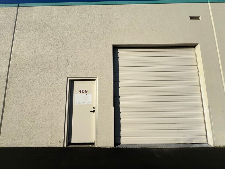 More Photos Of 46560 Fremont Blvd, Fremont Warehouse For Sale