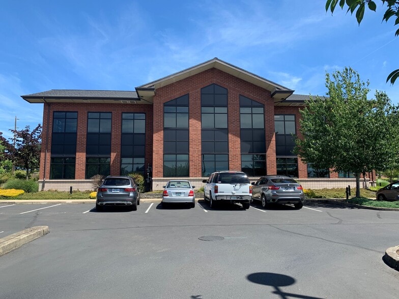Primary Photo Of 2273 NW Professional Dr, Corvallis Office For Lease
