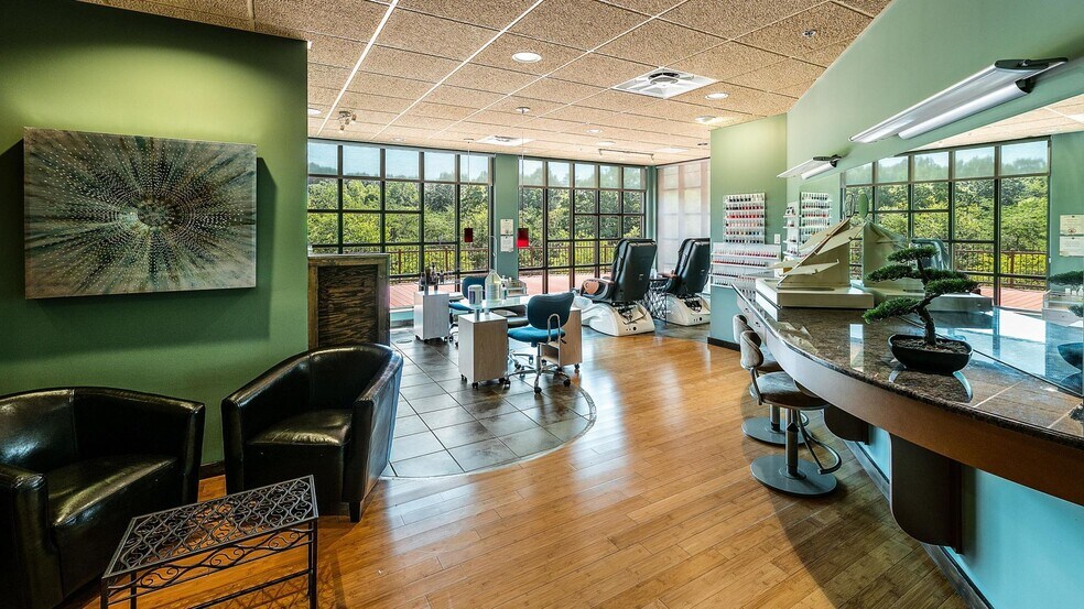 More Photos Of 1128 Saratoga Rd, Kingsport Lodge Meeting Hall For Sale
