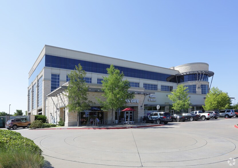 More Photos Of 610 Uptown Blvd, Cedar Hill Office For Sale