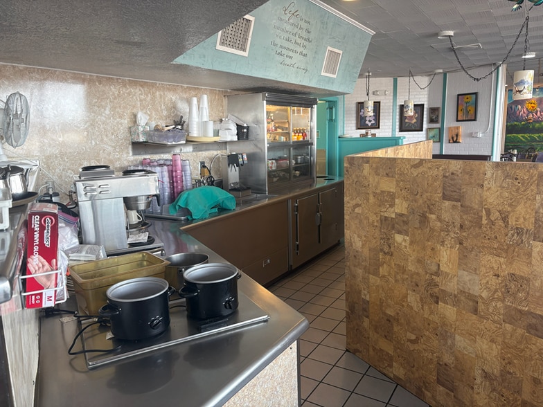 More Photos Of 4500 Central Ave SE, Albuquerque Restaurant For Sale