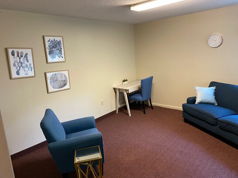 More Photos Of 222 Mckee St, Manchester Office For Lease