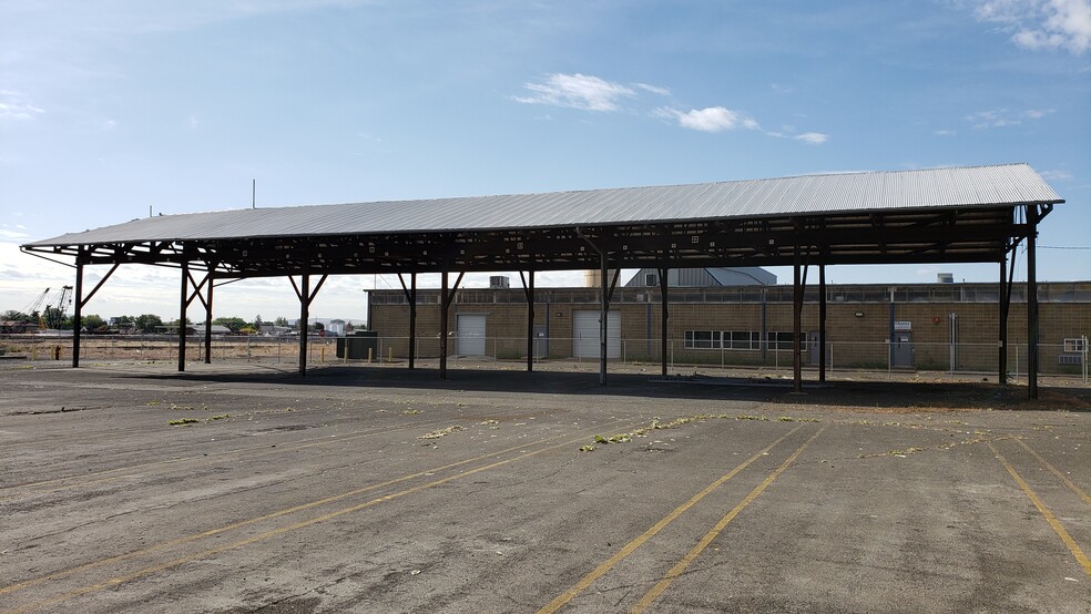 More Photos Of 1223 N 6th Ave, Yakima Manufacturing For Lease