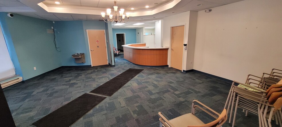 More Photos Of 11709 Lorain Ave, Cleveland Medical For Lease