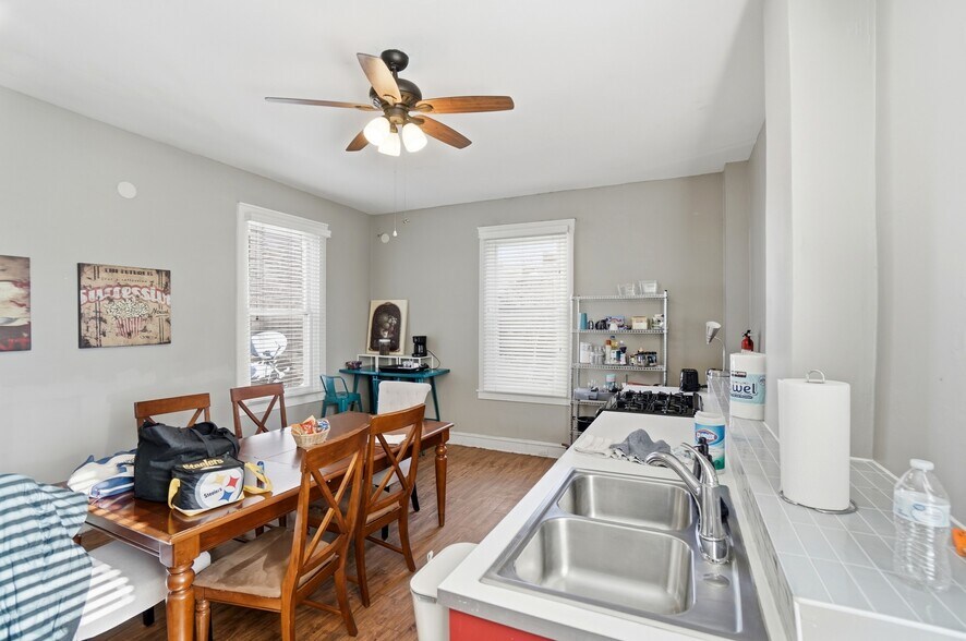 More Photos Of 2337 Victory Pky, Cincinnati Office Residential For Sale