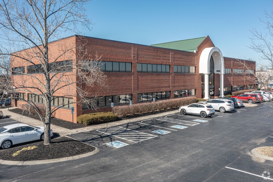 Primary Photo Of 131 Indian Lake Blvd, Hendersonville Office For Lease