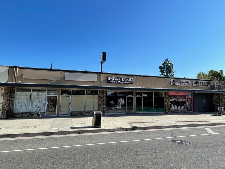 Primary Photo Of 17531-17539 Chatsworth St, Granada Hills Storefront Retail Office For Lease