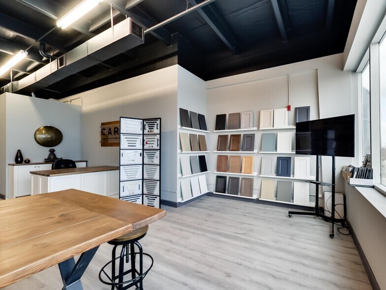 More Photos Of 1100 S Service Rd, Stoney Creek Office For Sale