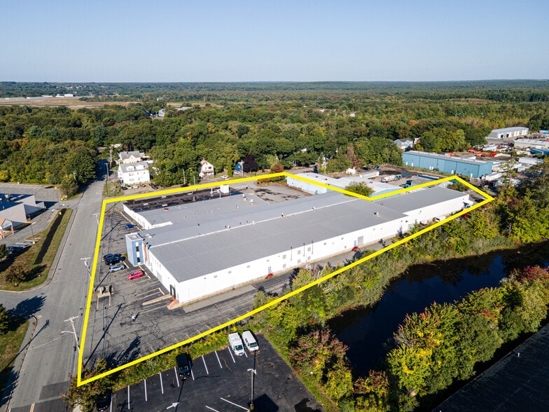 More Photos Of 699 Tarkiln Hill Rd, New Bedford Distribution For Sale