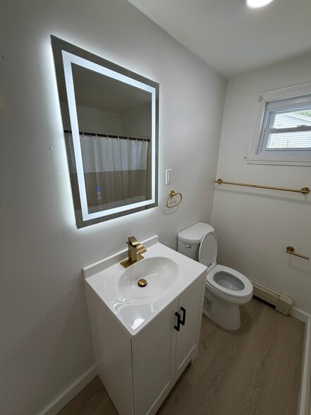 More Photos Of 177 Rockingham Rd, Auburn Apartments For Sale