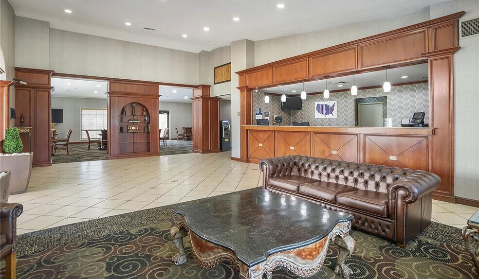 More Photos Of 5041 Academy Ln, Bessemer Hotel For Sale