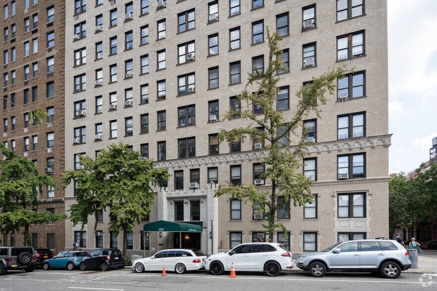 More Photos Of 1225 Park Ave, New York Apartments For Lease