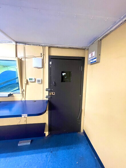 More Photos Of 359 Nostrand Ave, Brooklyn Office For Lease