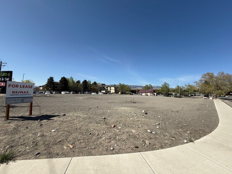 More Photos Of 1535 Terminal Way, Reno Land For Lease
