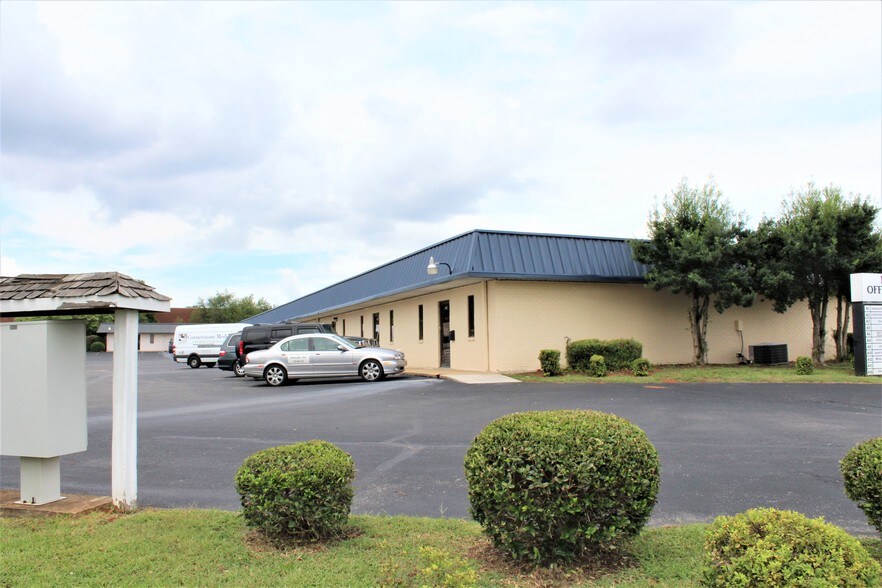 More Photos Of 9694 Madison Blvd, Madison Office For Lease