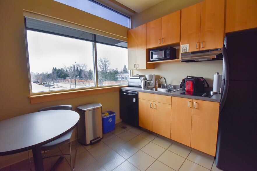 More Photos Of 608 E Harmony Rd, Fort Collins Office For Lease