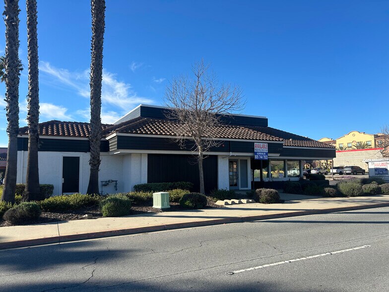 More Photos Of 1129 N H St, Lompoc Restaurant For Lease