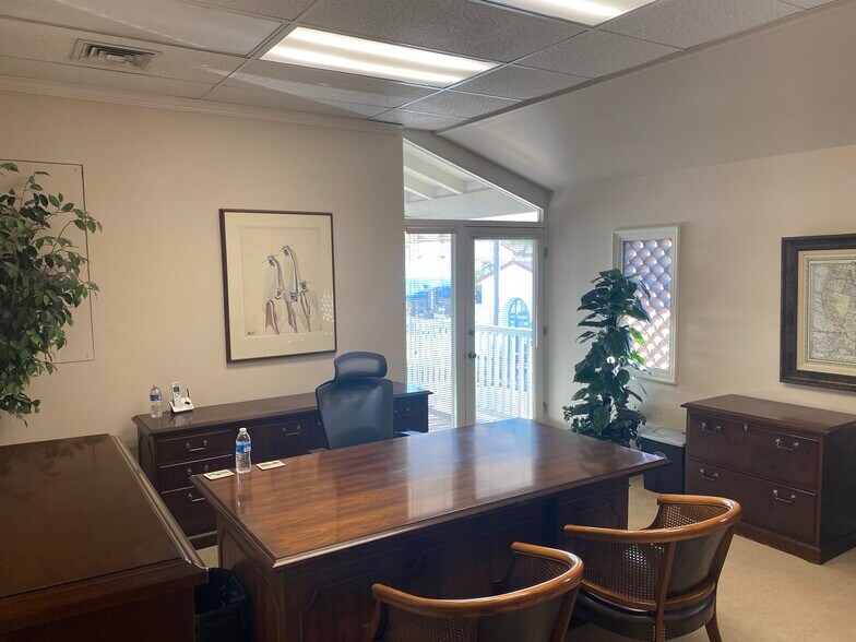 More Photos Of 1300-1306 Santa Barbara St, Santa Barbara Office For Lease