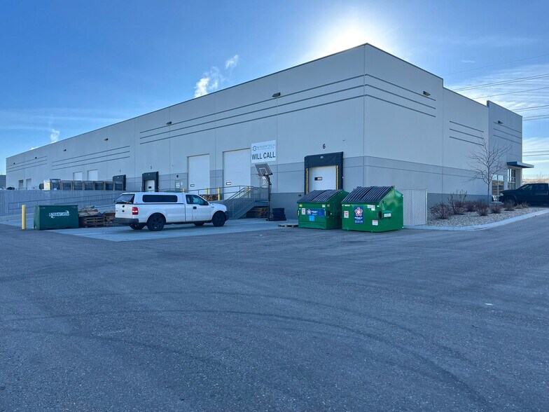 More Photos Of 55 N Truckee Ave, Meridian Distribution For Lease