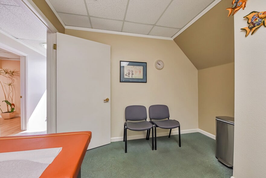 More Photos Of 2039 Forest Ave, San Jose Medical For Sale