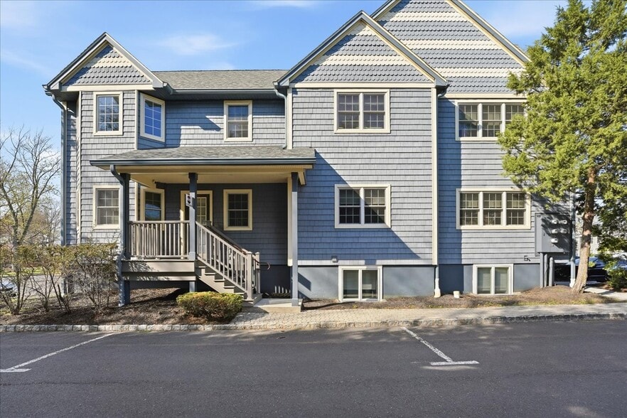 More Photos Of 96 Freneau Ave, Matawan Office For Sale