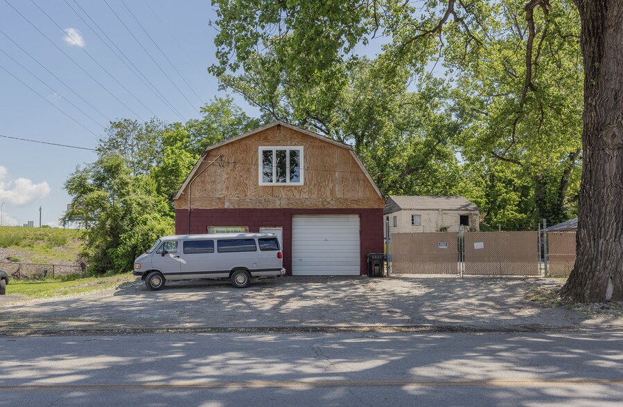 More Photos Of 247 Adams St, Louisville Land For Sale