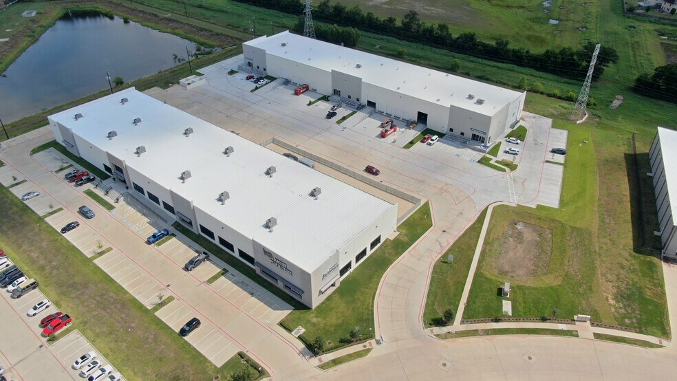 More Photos Of 13027 Gulf Commerce Dr, Houston Unknown For Lease