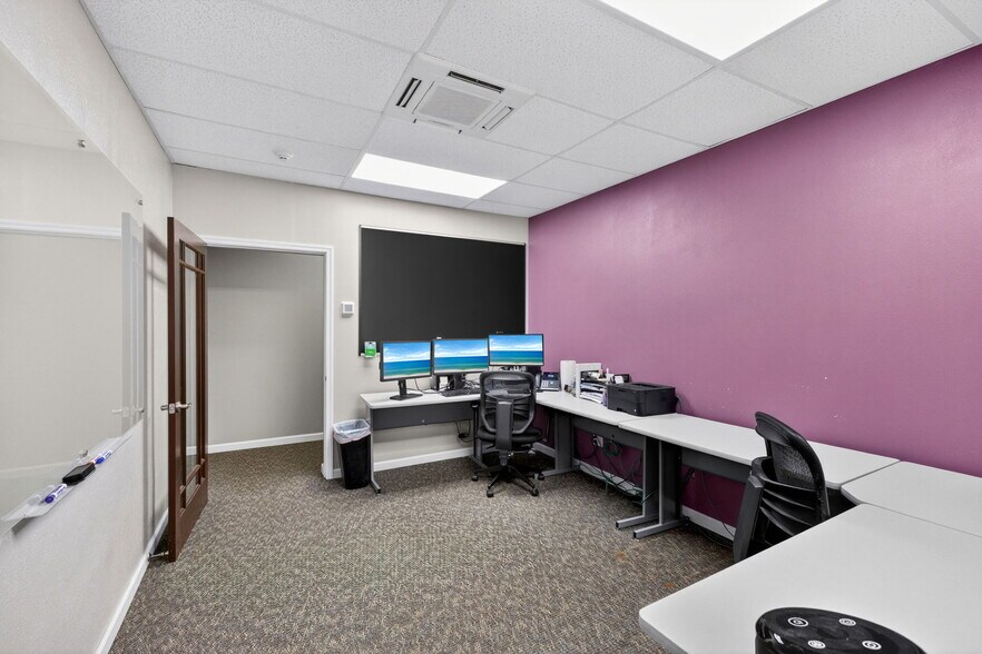 More Photos Of 80 S Mccall Rd, Englewood Office For Sale