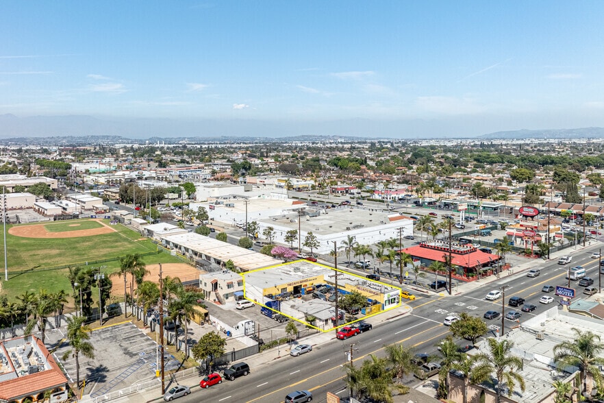 More Photos Of 4357-4359 Florence Ave, Bell Storefront For Lease