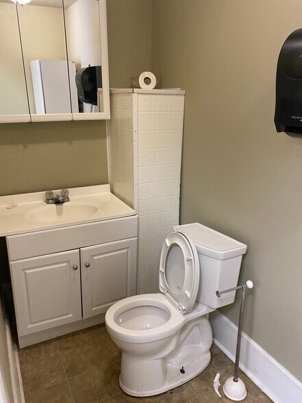 More Photos Of 39-47 E Pittsburgh St, Greensburg Storefront Retail Residential For Lease