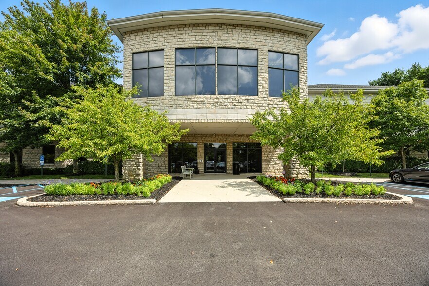 More Photos Of 6805 Avery-Muirfield Dr, Dublin Medical For Lease