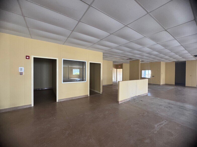 More Photos Of 3909 Lake Ave, Fort Wayne Medical For Lease
