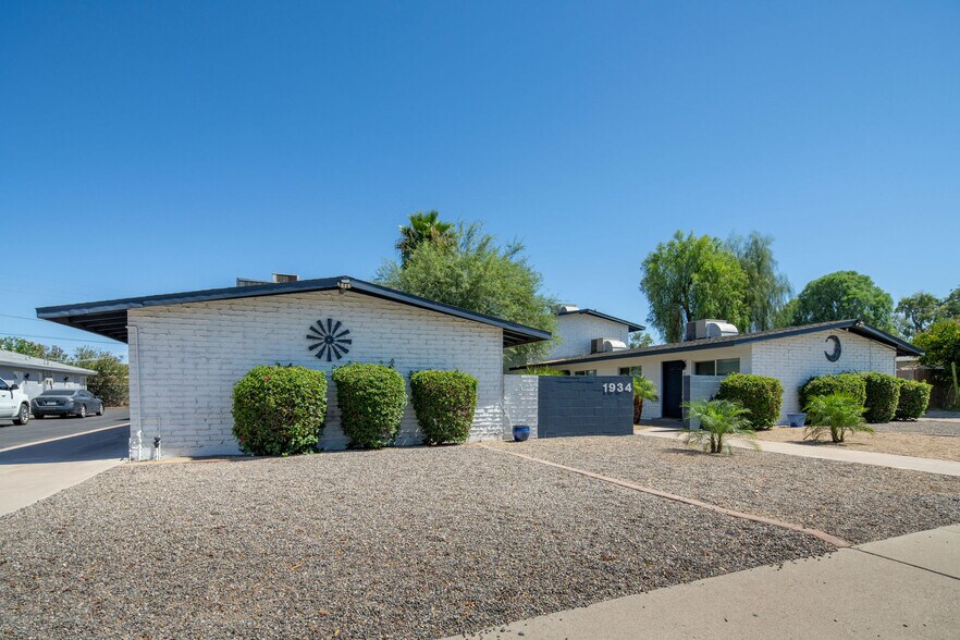 More Photos Of 1934 E Fairmount Ave, Phoenix Apartments For Sale