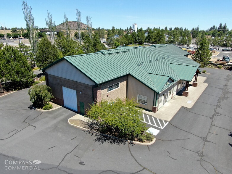 More Photos Of 150 SW Scalehouse Loop, Bend Light Manufacturing For Lease